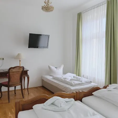 Jahrhunderthotel Hotel