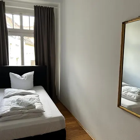 Jahrhunderthotel Hotel 3*