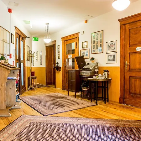 Jahrhunderthotel Hotel 3*