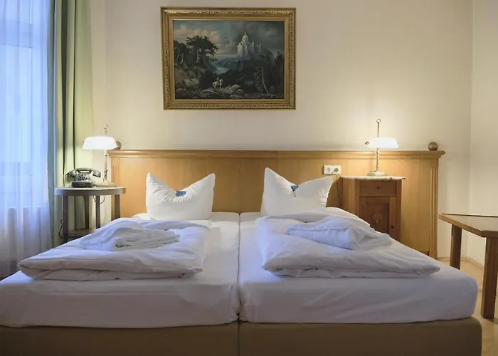 Jahrhunderthotel لبسيا