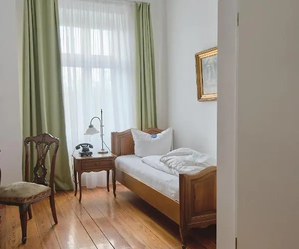 Jahrhunderthotel لبسيا