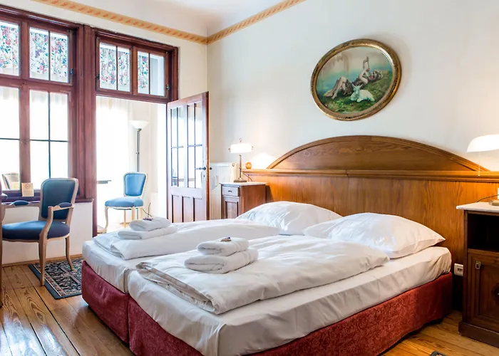 Jahrhunderthotel 3* لبسيا