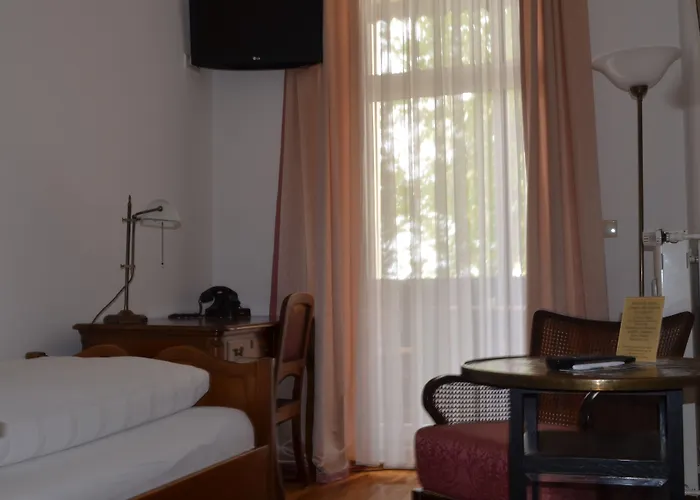 فندق Jahrhunderthotel لبسيا