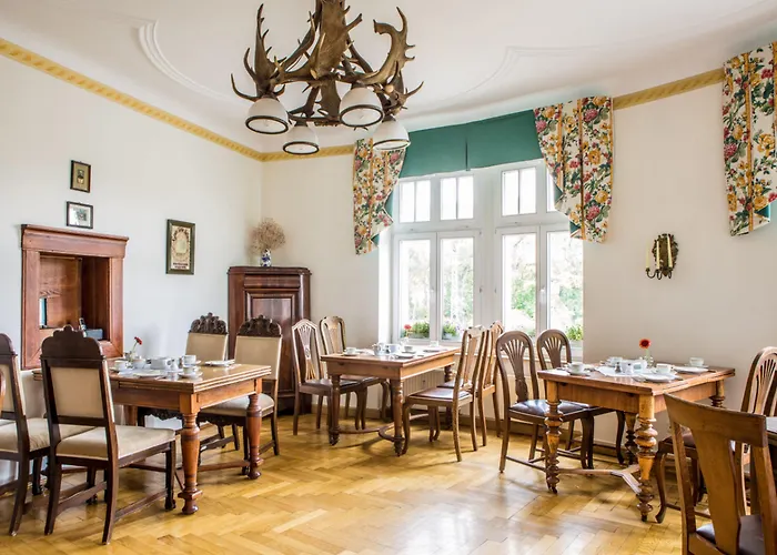 فندق Jahrhunderthotel لبسيا