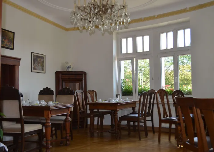 فندق Jahrhunderthotel 3*