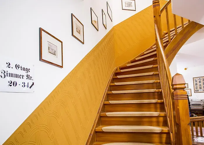 فندق Jahrhunderthotel