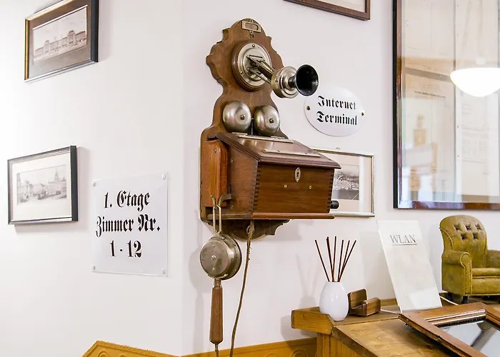 Jahrhunderthotel 3* لبسيا