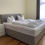 Jahrhunderthotel 호텔