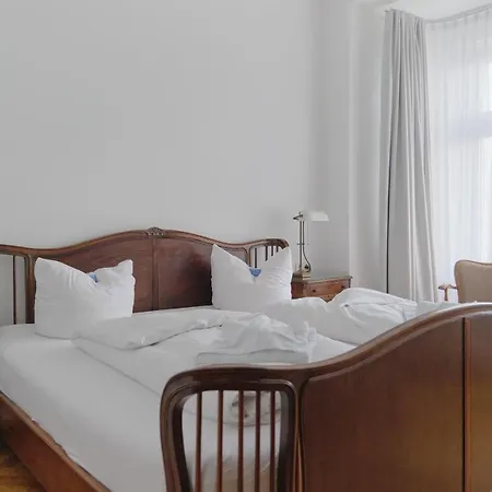 Jahrhunderthotel Hotel