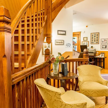 Jahrhunderthotel Отель 3*