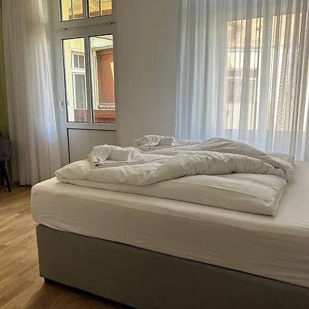 Jahrhunderthotel Szálloda