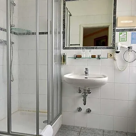 Jahrhunderthotel 3* Lipcse