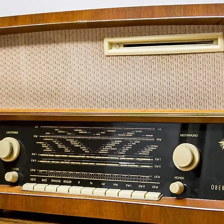 Отель Jahrhunderthotel 3*